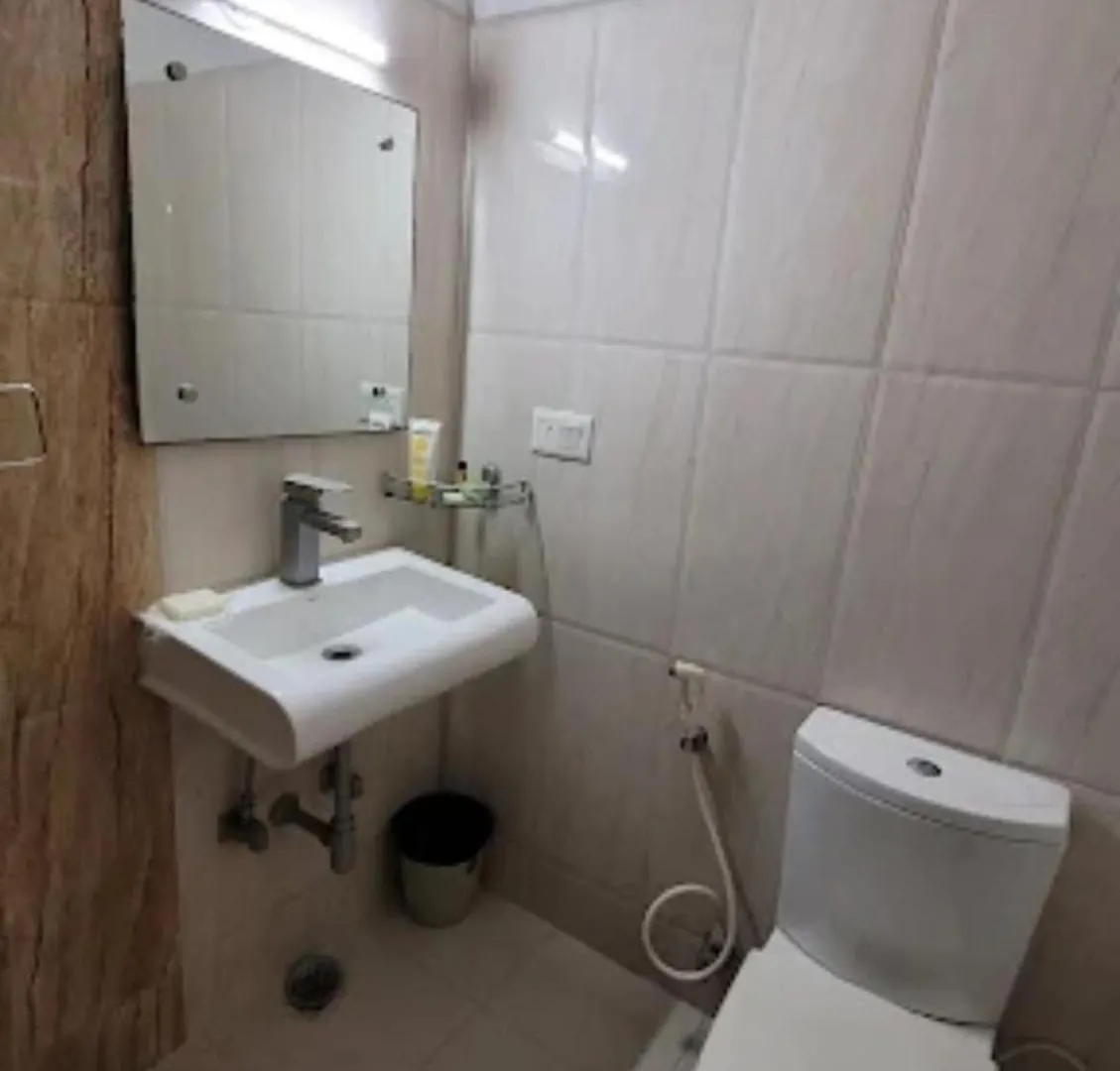 Agra Hotel #Samovar Tajganj Premium Near Taj Mahal - A Premium Hotel In Agra