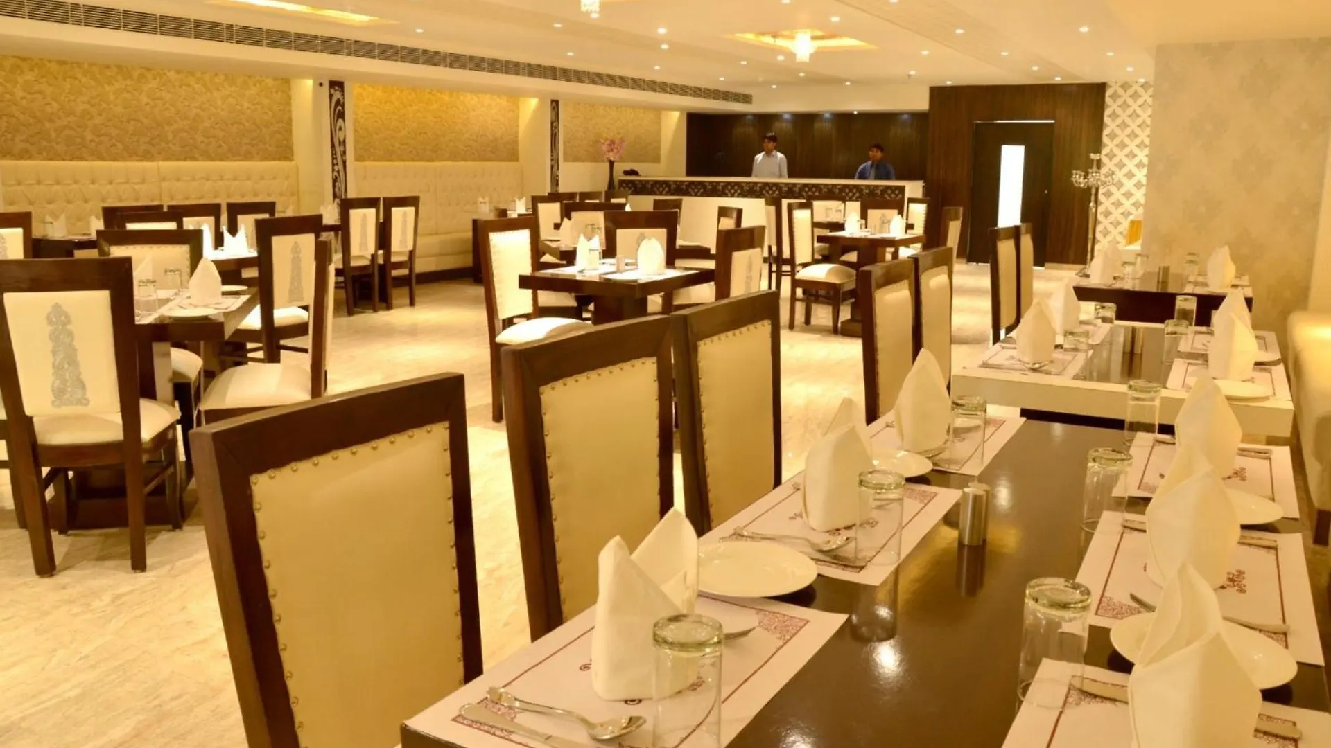 Agra Hotel #Samovar Tajganj Premium Near Taj Mahal - A Premium Hotel In Agra