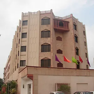 Mansingh Palace, Hotel